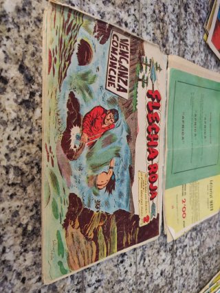 Cómic flecha roja colección antiguedades