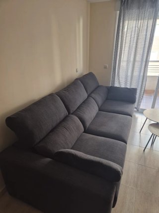 Sofá modular gris de tela