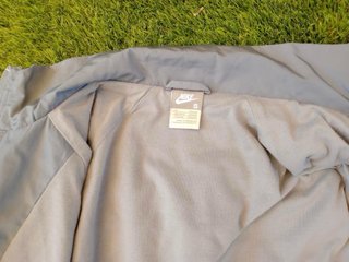 Chaqueta Nike Cortez Gris