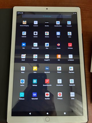 Tablet Yumkem Blanca. Teclado bluetooth y ratón.