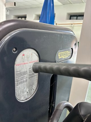 Máquinas de gimnasio profesional