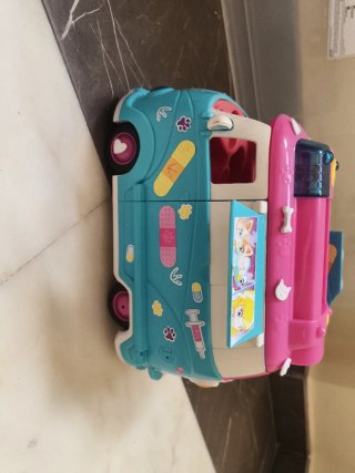 Ambulancia Pin y Pon Mascotas