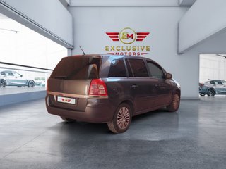 Opel Zafira 2011