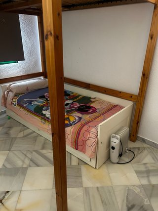 Litera madera maciza IKEA STORA