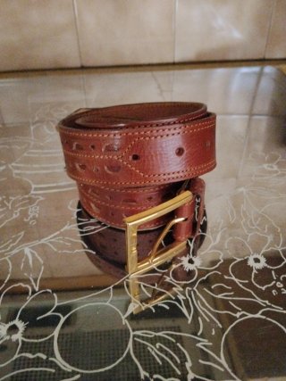 Cinturón de cuero hombre hecho a mano.