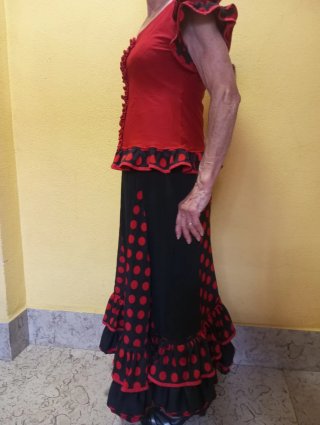 Traje Flamenco 2 Piezas Rojo y Negro