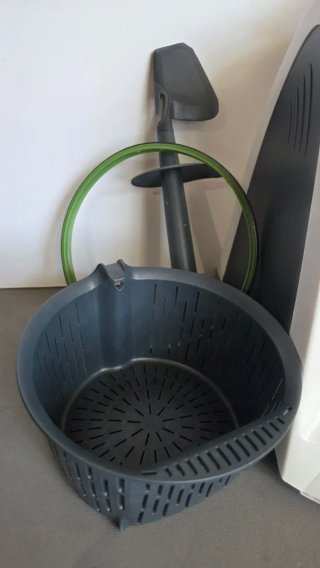 Thermomix TM31 con accesorios