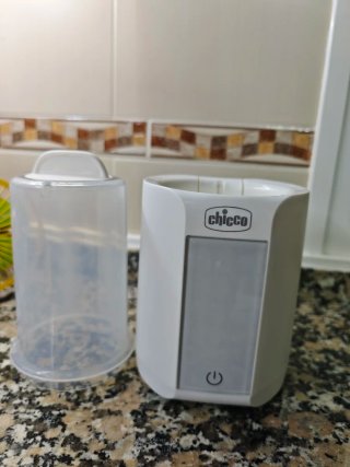 Calienta biberones y esterilizador Chicco
