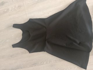 Vestido negro de verano