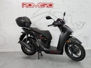 HONDA SCOOPY SH125i SMART TOPBOX NEGRA - OCASIÓN