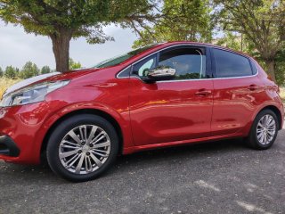 Peugeot 208 2017