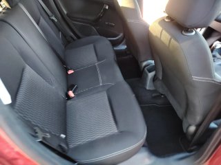 Peugeot 208 2017