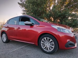Peugeot 208 2017