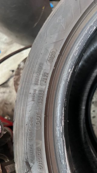 Pareja Neumáticos Goodyear 245/45 R18