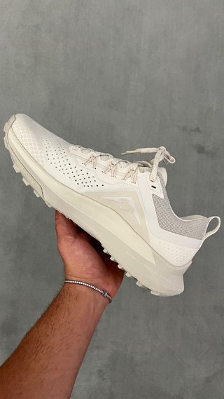 Nike React Pegasus Trail 4 Beige/Bianco Tg 42.5