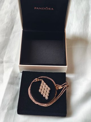 Collar Pandora Rose "Seducción Vintage"