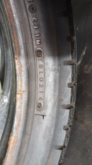 3.00 R19 49S BRIGESTONE MAG. MOPUS-L303