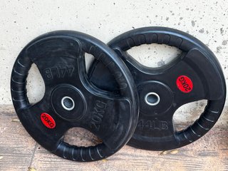 2 discos caucho 20 kg y 30 mm