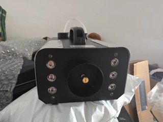 Máquina de Humo 1200W con Luces LED RGB