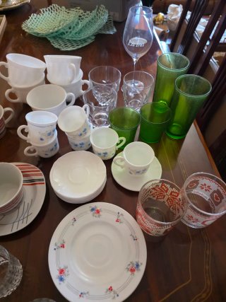 Lote vasos y tazas variadas