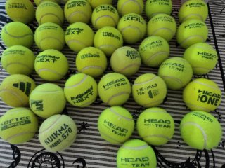 40 Pelotas de pádel segunda mano.  Varias marcas