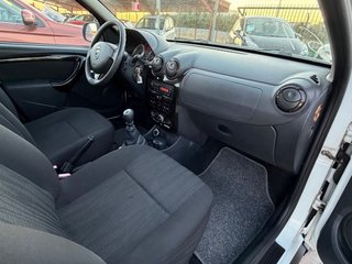 Dacia Duster 2011