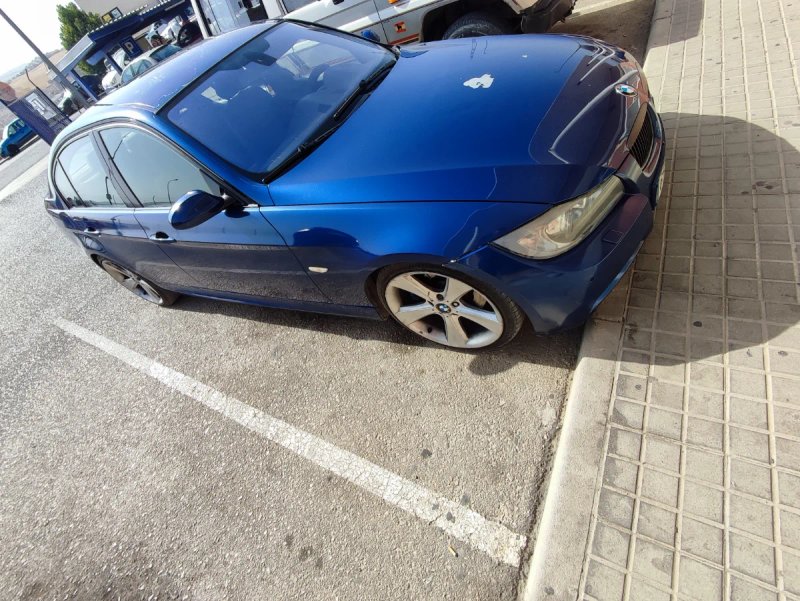 BMW Serie 3 2009 - foto 1