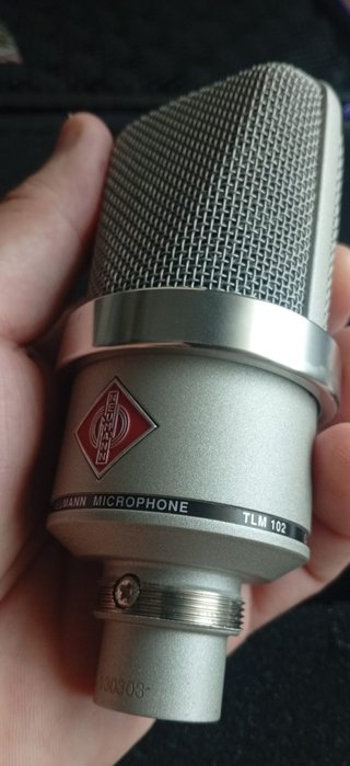 Micrófono Neumann TLM 102 condensador de diafragma