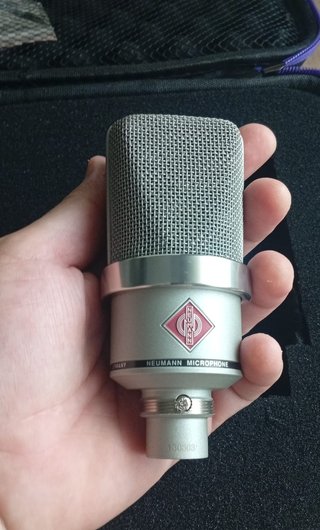 Micrófono Neumann TLM 102 condensador de diafragma