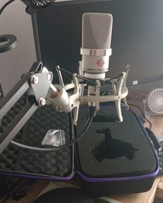 Micrófono Neumann TLM 102 condensador de diafragma