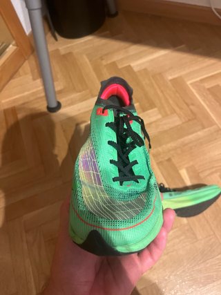 Nike Vaporfly Verde y Rosa