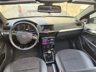 Opel Astra 2007