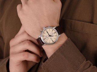 Citizen Eco-Drive Chronograph CA7061-26X Nuevo Ful