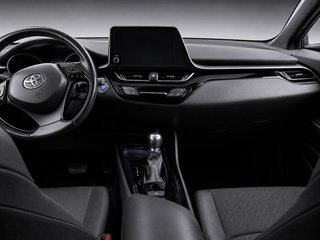 Toyota C-HR 2.0 180H Advance