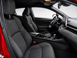 Toyota C-HR 2.0 180H Advance