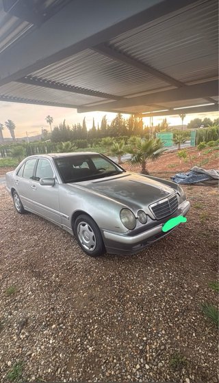 Mercedes-Benz Clase E 2005