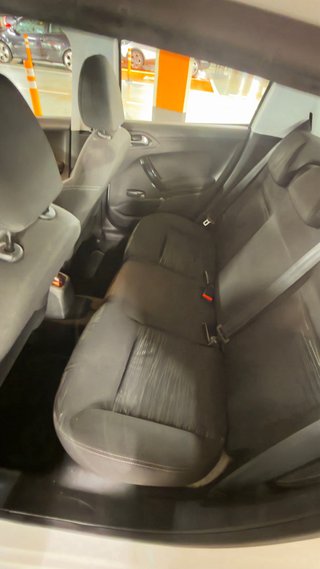 Peugeot 208 2013