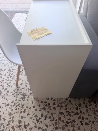 Escritorio blanco moderno