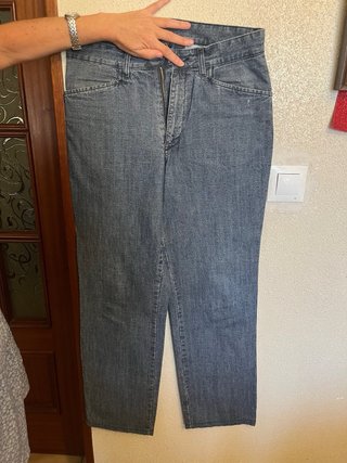 Pantalón vaquero recto de hombre de color azul