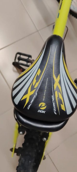 Bicicleta Infantil Conor Rocket Amarilla