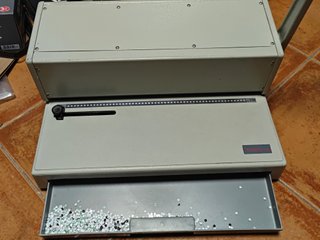 Encuadernadora profesional Yosan 56 + 400 espiral
