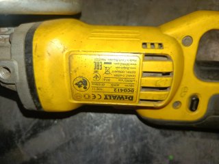 Radial Dewalt Dcg 412