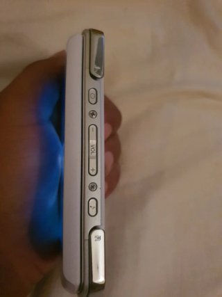 PSP Go Blanca con Cargador