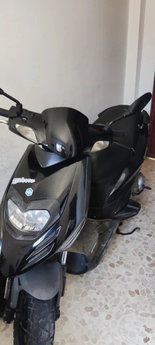 Piaggio Typhoon 50 2T Negra