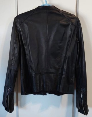 Cazadora cuero Mango Talla L