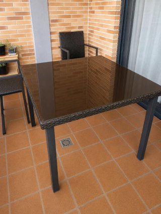 Mesa y Sillas Terraza/Jardín
