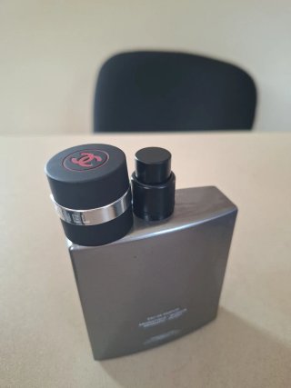Bote vacío Allure Homme Sport Chanel