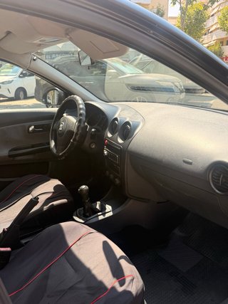 SEAT Ibiza 2004