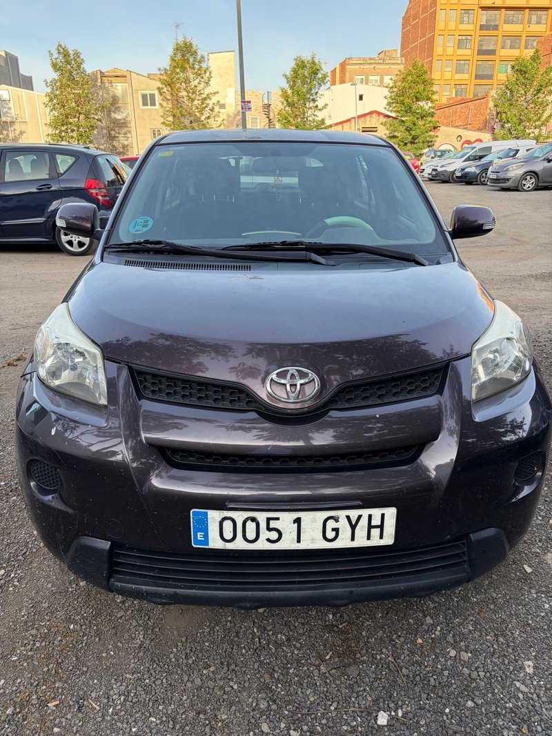 Toyota Urban Cruiser 2010 - foto 1
