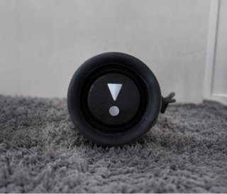 Altavoz JBL Negro